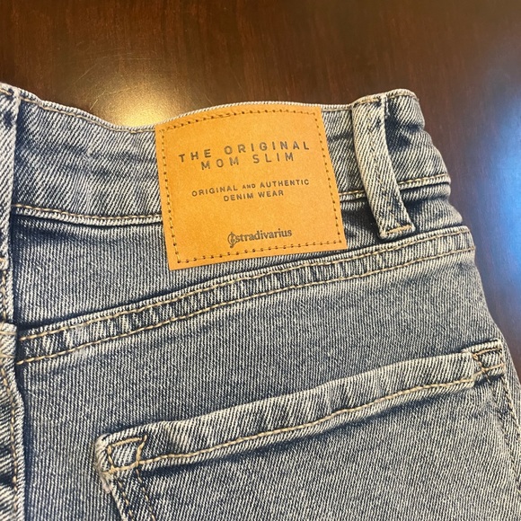 Stradivarius Jeans, brand new size 2 - Picture 4 of 8